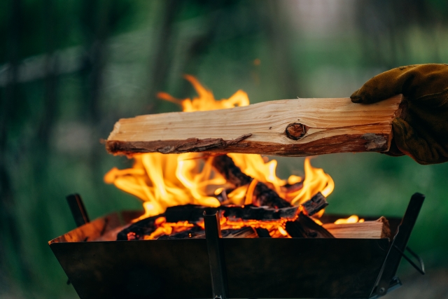 Head to Hario Beach Walk in Sasebo this summer! A child-focused glamping experience perfect for families of mom-friends or relatives to enjoy together.Campfire.