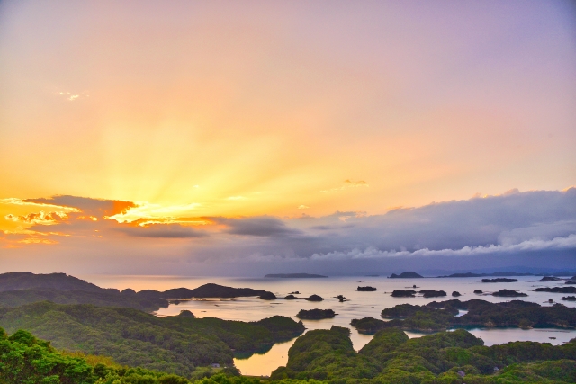 Head to Hario Beach Walk in Sasebo this summer! A child-focused glamping experience perfect for families of mom-friends or relatives to enjoy together.Local sightseeing: Kujukushima.